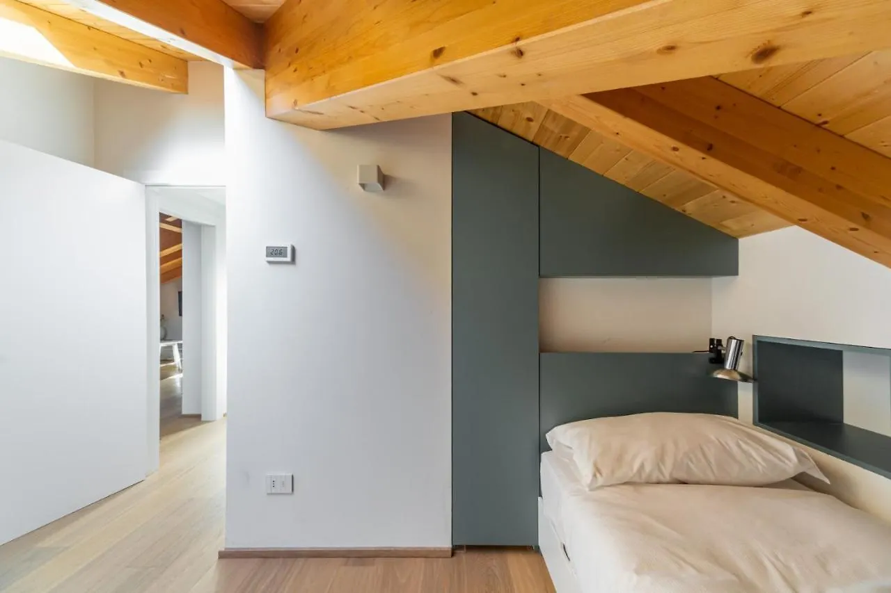 Easy Life - Elegante Trilocale In Zona Porta Venezia Apartment Milan