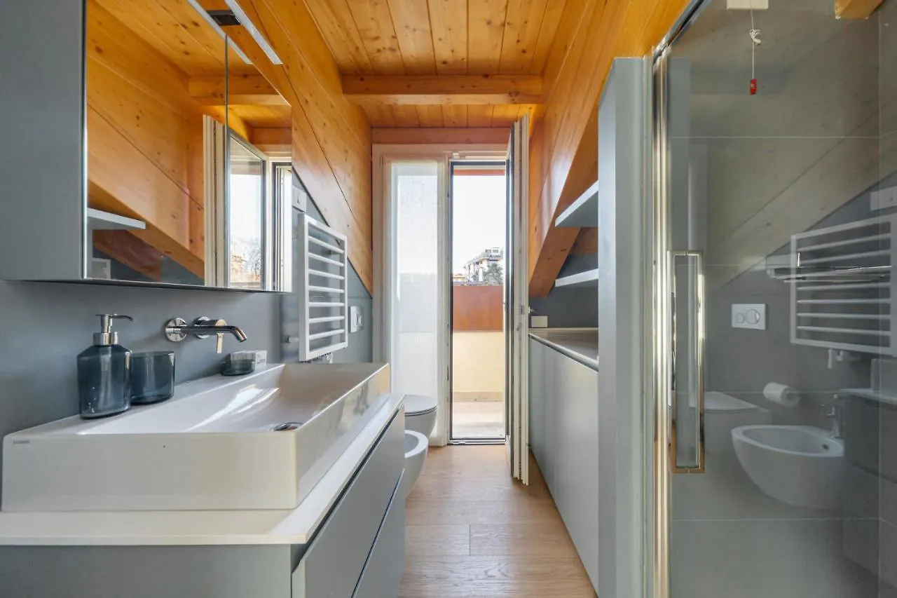 Easy Life - Elegante Trilocale In Zona Porta Venezia Lägenhet Milano Italien